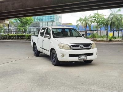 2011 Toyota Hilux Vigo 2.7 E MT 5296 เพียง 199,000 บาท รูปที่ 2